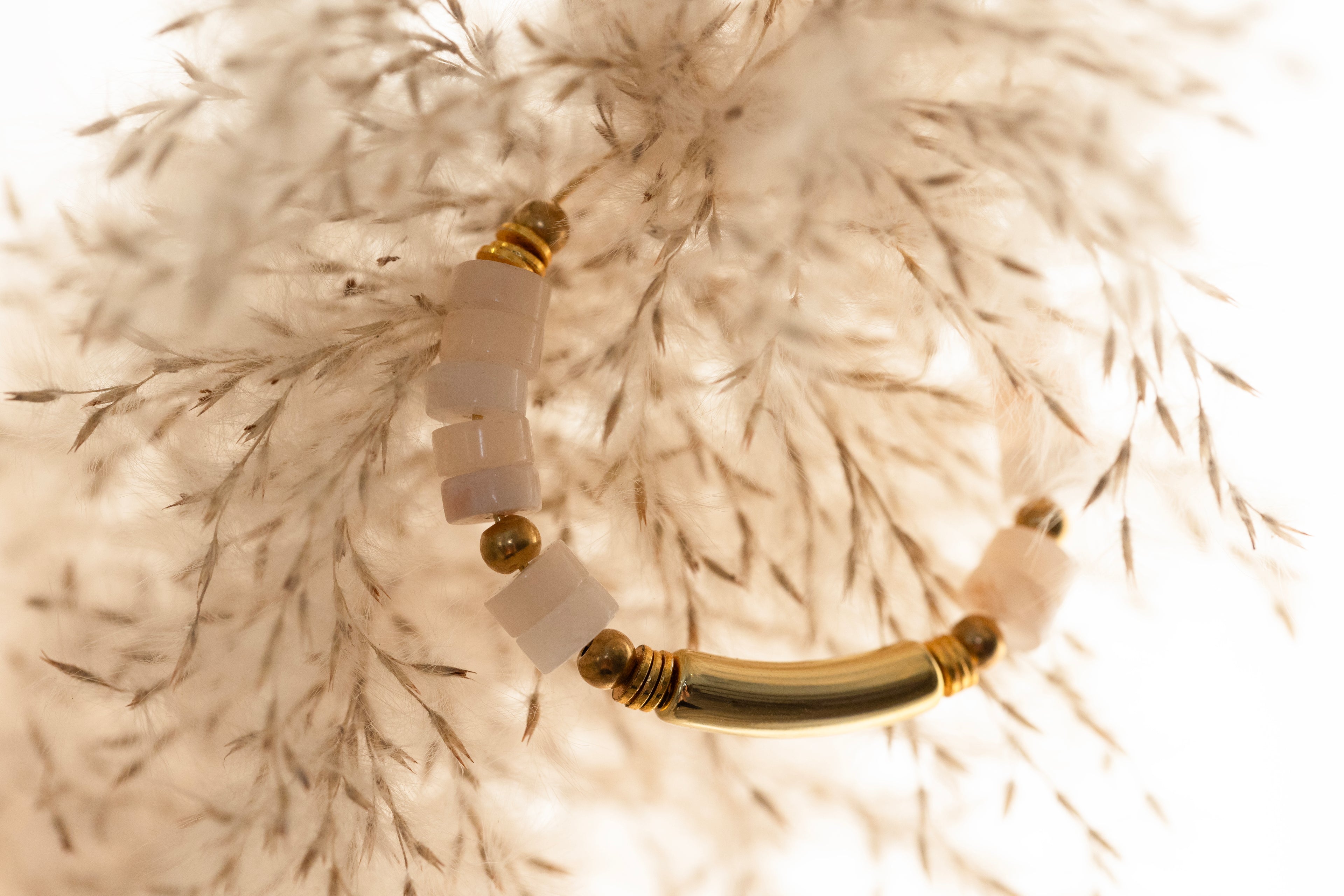 Boucle MOONSTONE-GOLD