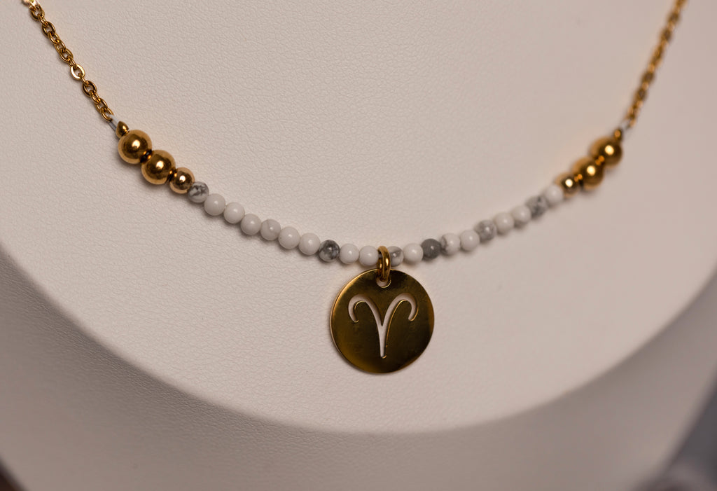 Collier signe astrologique en howlite